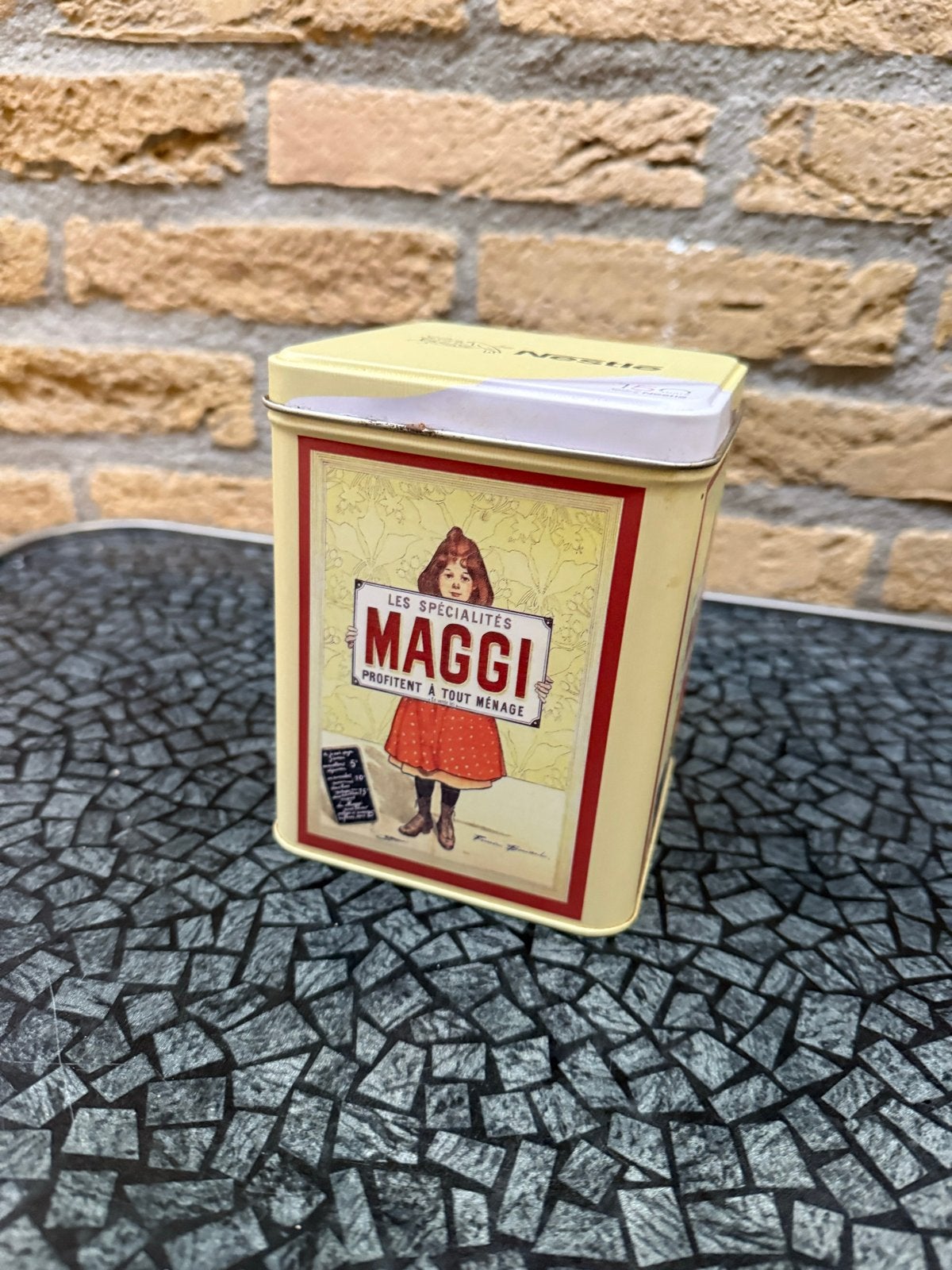 Nestlé Maggi Bewaarblik - Crème Kleur, Ophalen of Verzenden, Zo goed als nieuw, Overige, Overige merken