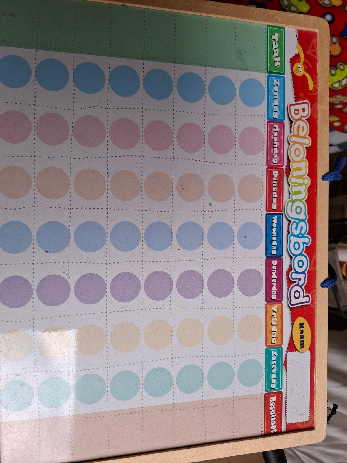 beloningsbord met glazenplaat, Ophalen, Zo goed als nieuw
