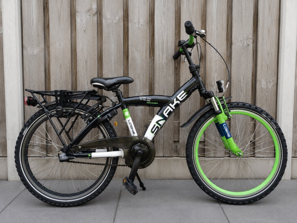 Loekie Snake Jongensfiets – 22 inch – Stoer Model, Fietsen en Brommers, Fietsen | Jongens, Ophalen, Terugtraprem, 22 inch, Loekie Snake