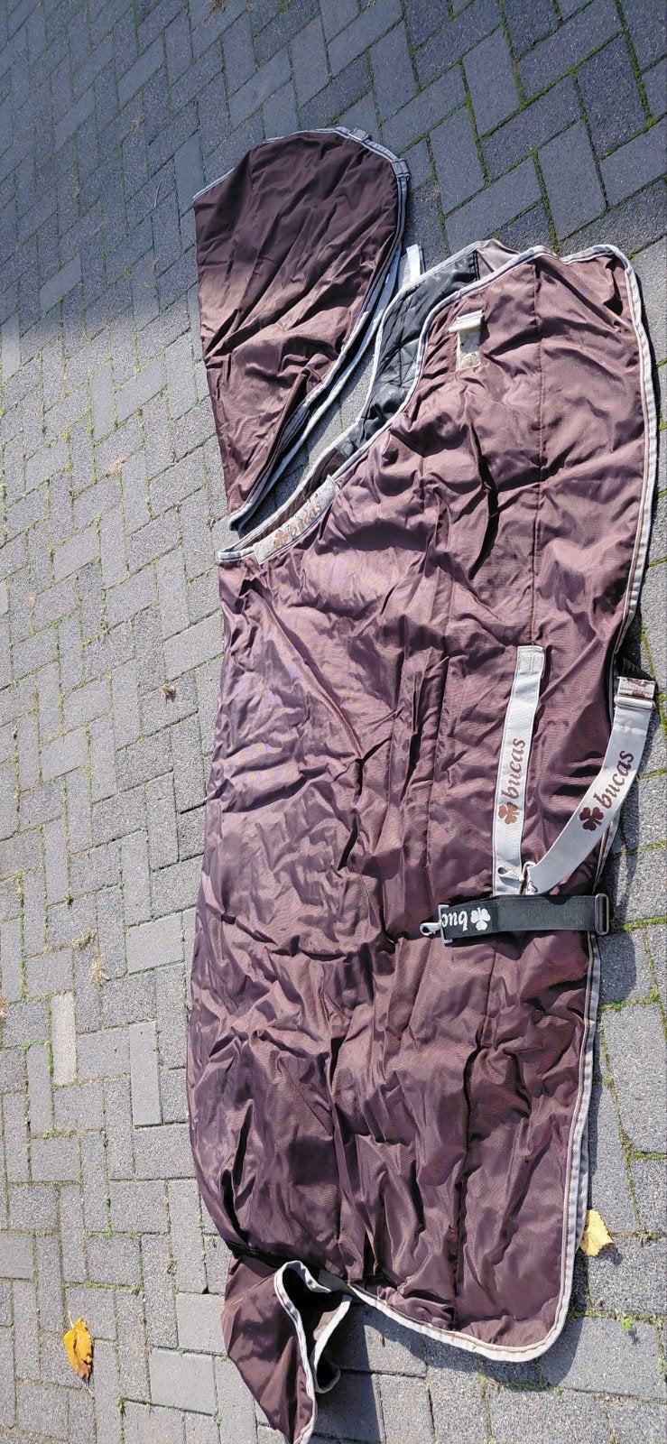 bucas deken met losse hals, Bucas, Gebruikt, 300 g, Overige materialen
