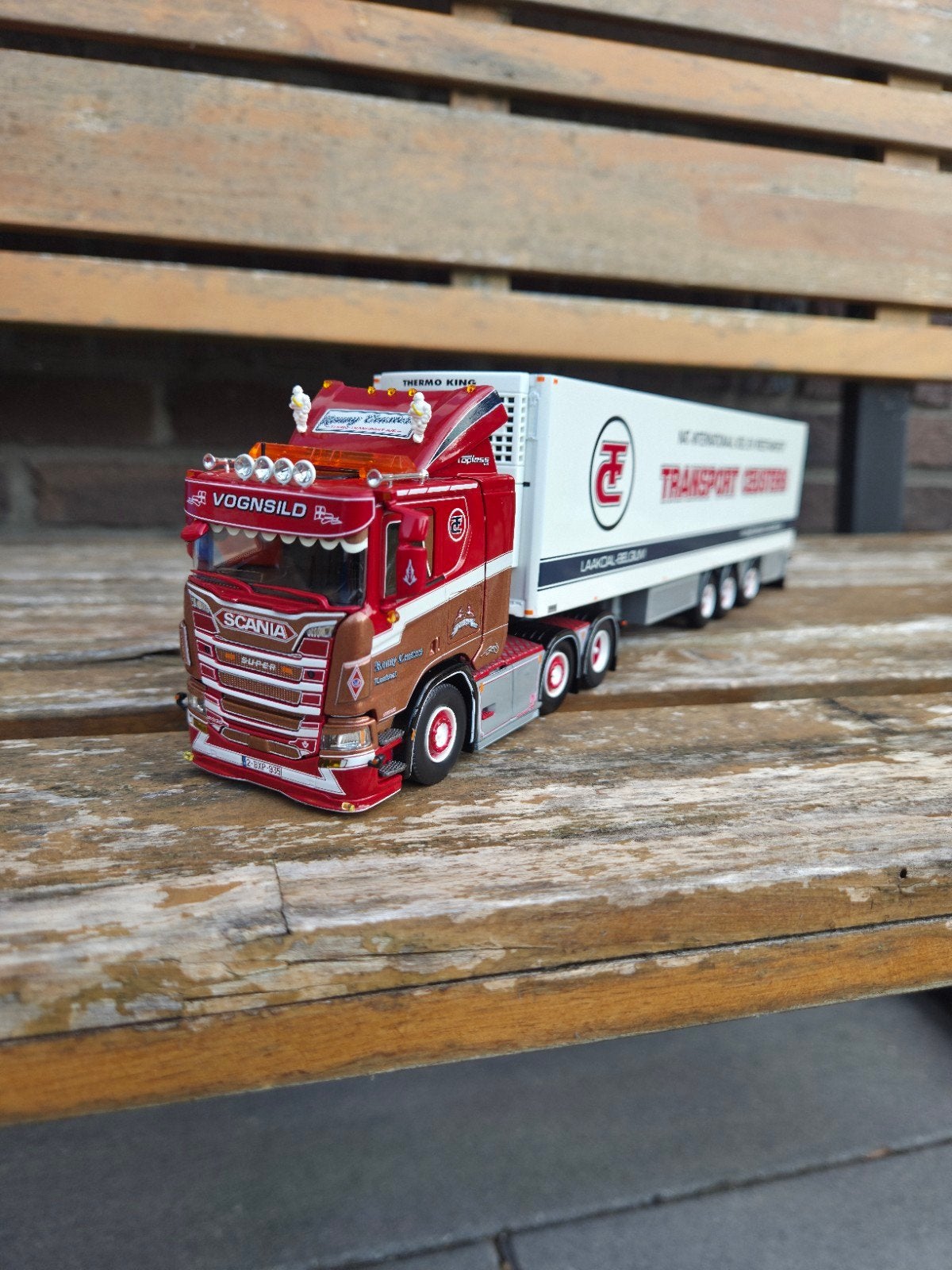 tekno Ronny ceusters met koeler, Hobby en Vrije tijd, Modelauto's | 1:50, Ophalen of Verzenden, Zo goed als nieuw, Bus of Vrachtwagen