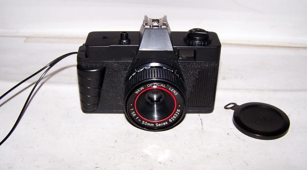 Vintage 35mm Lomography camera. Nieuw/nooit gebruikt., Audio, Tv en Foto, Fotocamera's Analoog, Ophalen of Verzenden, Nieuw, Compact