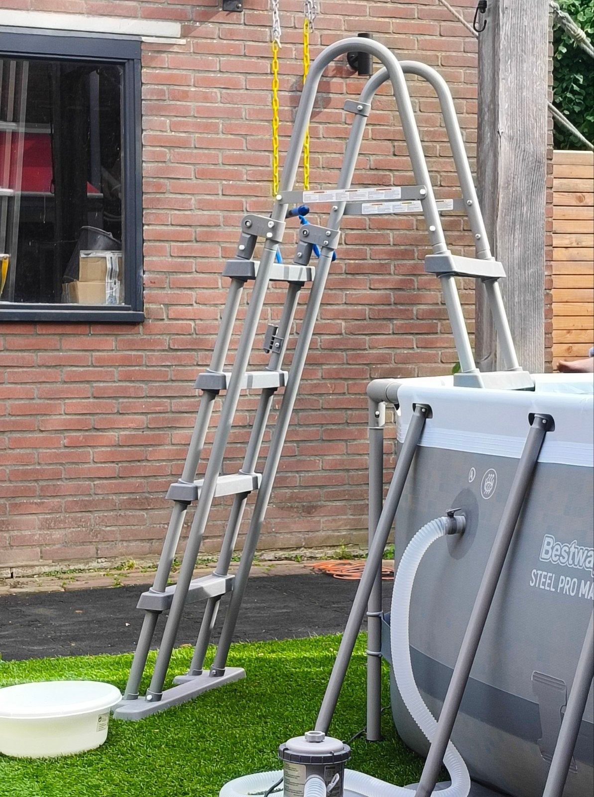 Bestway Zwembadladder/ trap 107 cm - RVS, Kunststof, Ophalen of Verzenden, Nieuw, Minder dan 2 meter