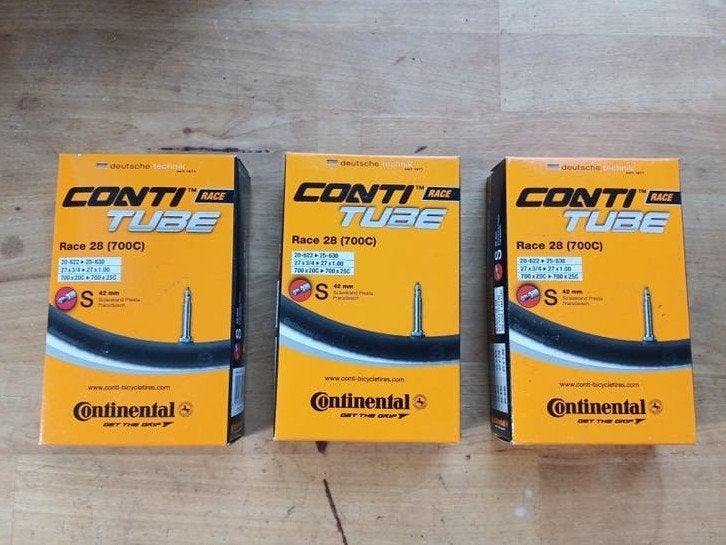 Continental Race 28 [700C] binnenband nieuw 3x, Fietsen en Brommers, Ophalen of Verzenden