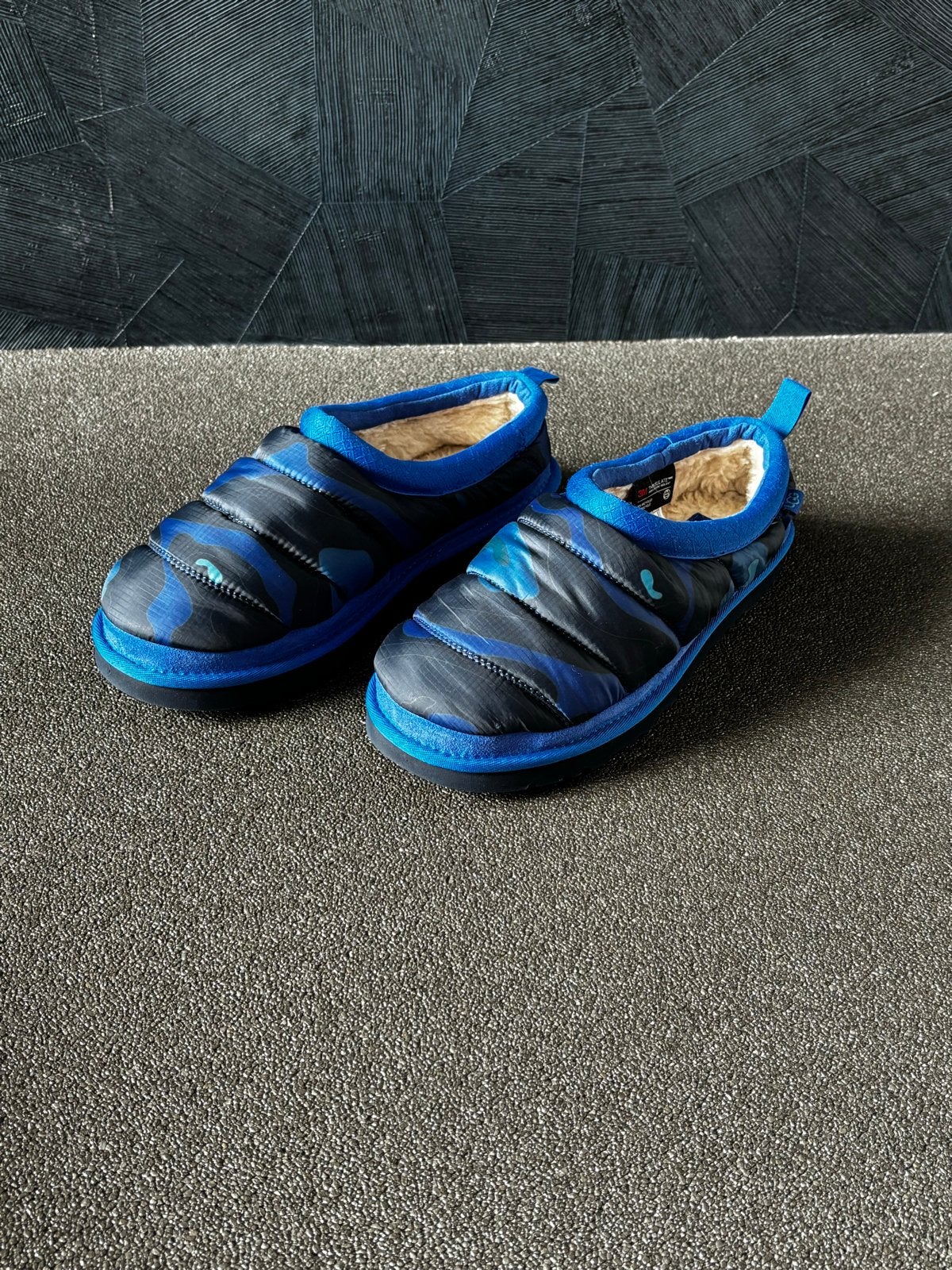 UGG Tasman pantoffels maat 40 - Blauw- Nieuw, Blauw, Nieuw, Ophalen of Verzenden, Pantoffels of Sloffen