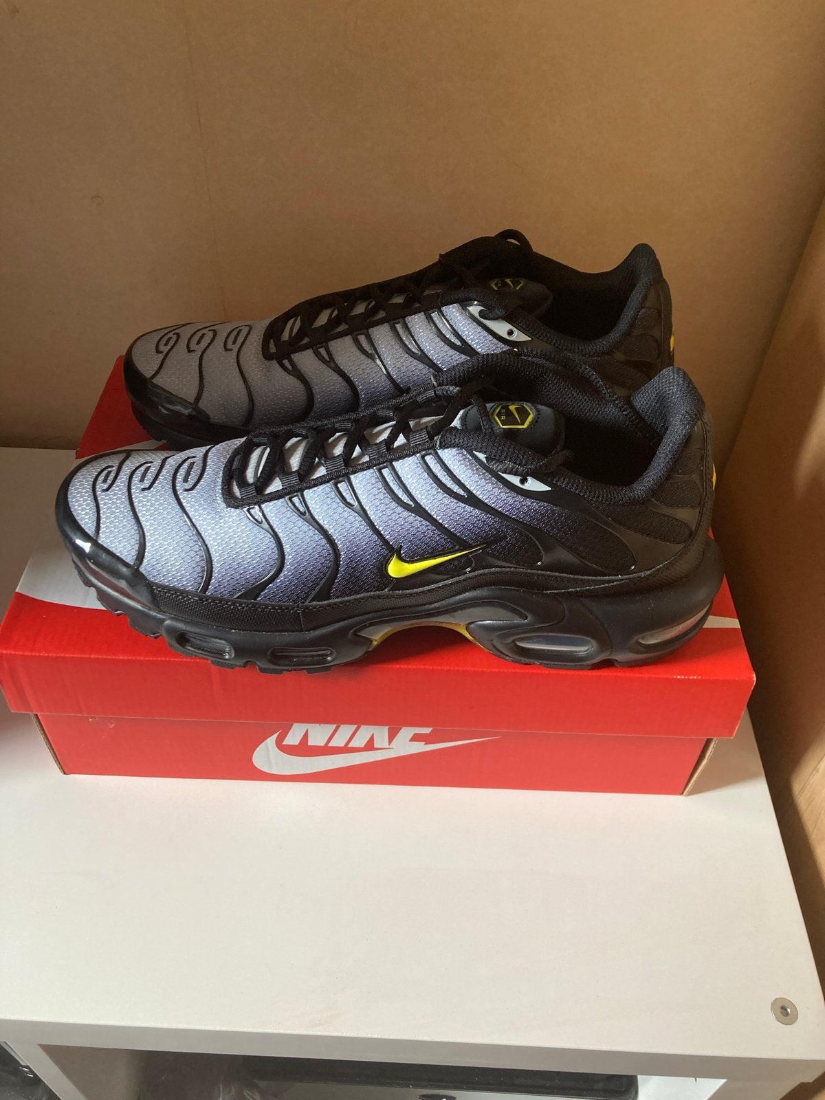 Nike Air Max Plus TN - nieuw maat 44, Overige kleuren, Nieuw, Ophalen of Verzenden, Sneakers of Gympen