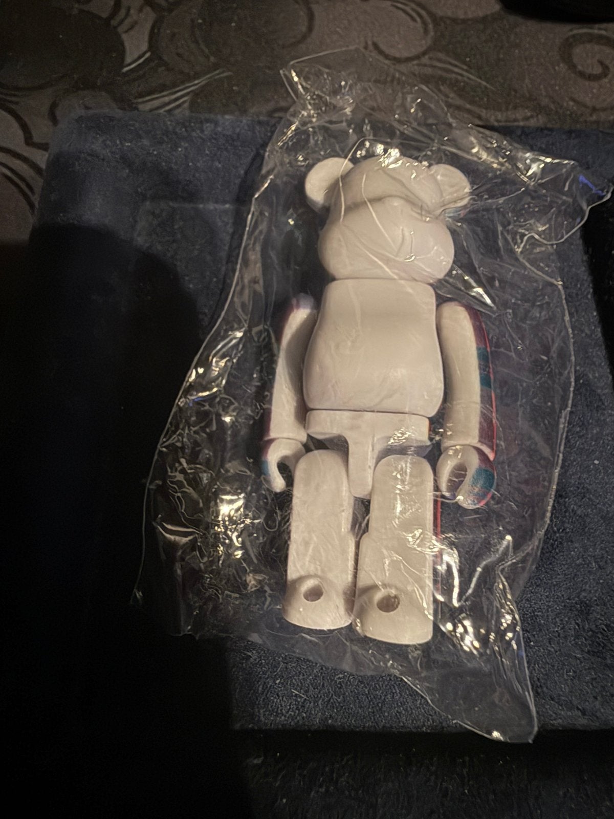 Bearbrick mini comme des garcon, Ophalen of Verzenden