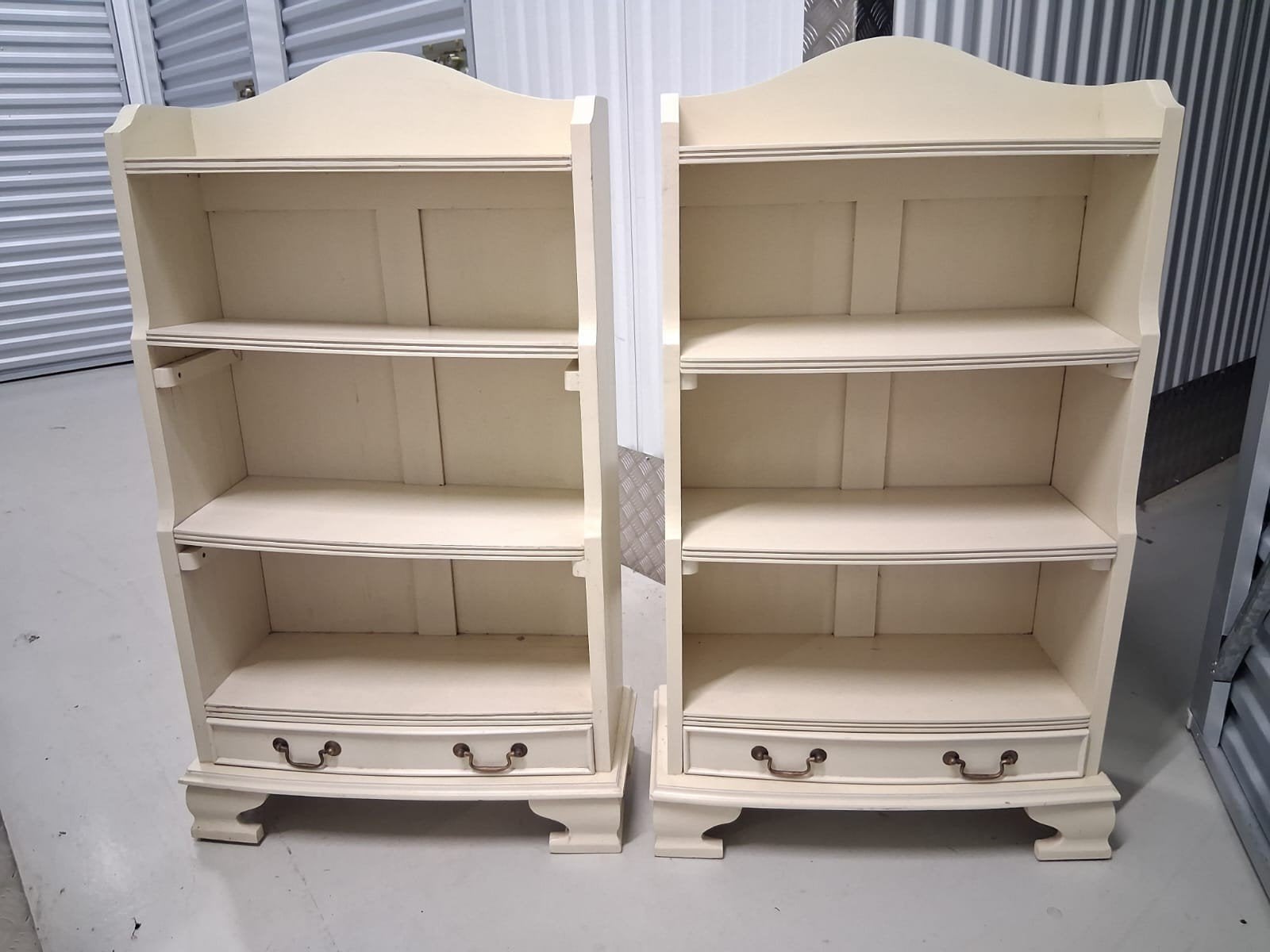 Set van 2 Crèmekleurige Boekenkasten met Lade, Ophalen, Minder dan 50 cm, Gebruikt, 100 tot 150 cm