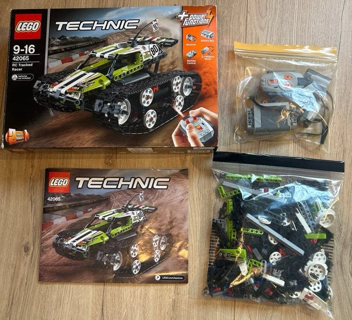 Lego Technic RC Tracked Racer 42065 Bestuurbare Auto, Ophalen of Verzenden, Zo goed als nieuw, Lego