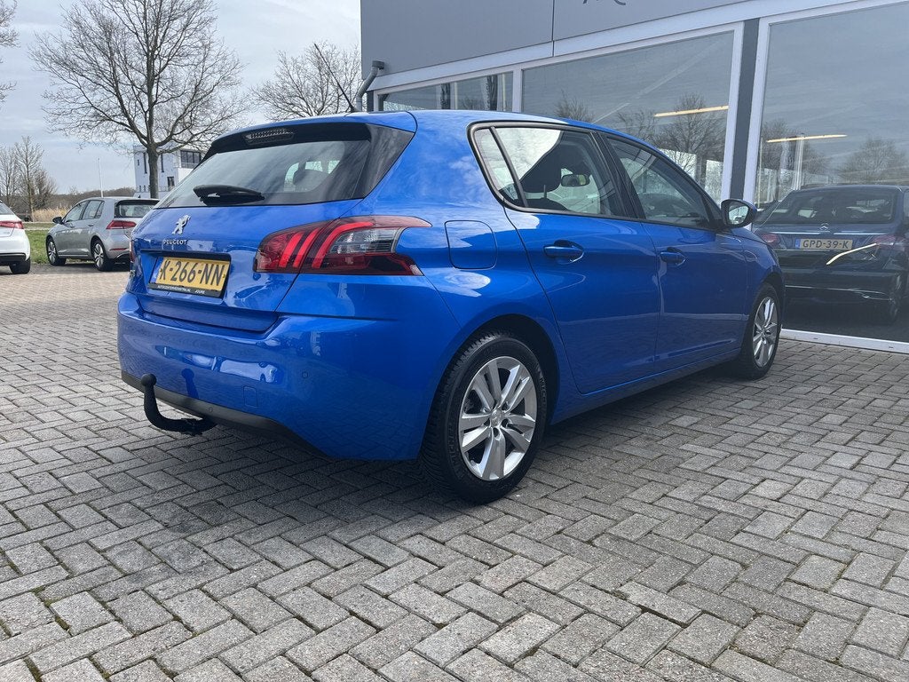 Peugeot 308 1.2 PureTech Blue Lease Active / Led / Cruise /, Auto's, Voorwielaandrijving, Gebruikt, Euro 6, Blauw