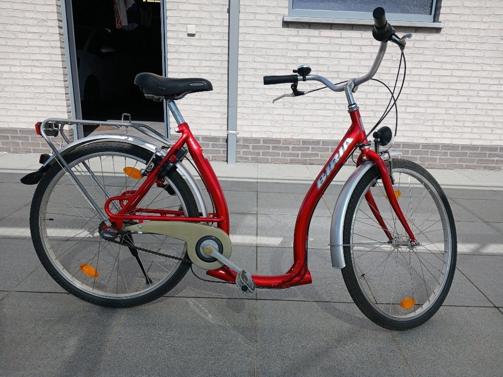 Extra Lage opstap damesfiets, Duitse makelij - als nieuw, Fietsen en Brommers, Fietsen | Dames | Moederfietsen, Velgrem, Versnellingen