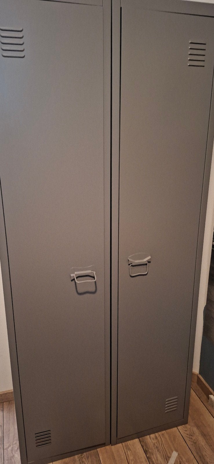 Metalen lockerkasten slaapkamer, Ophalen, Gebruikt