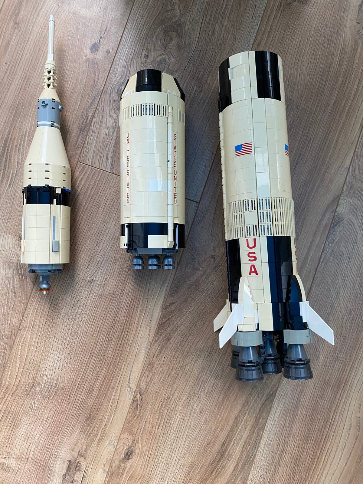 NASA Apollo Saturn V - 92176 95% compleet, Ophalen, Gebruikt, Lego, Creator