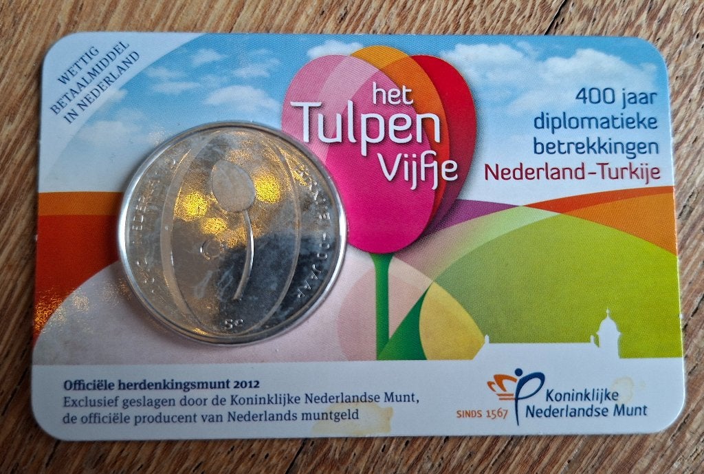 Tulpen Vijfje 2012 Coincard, Postzegels en Munten, Munten | Nederland, Ophalen of Verzenden, Koningin Beatrix, Euro's, Losse munt