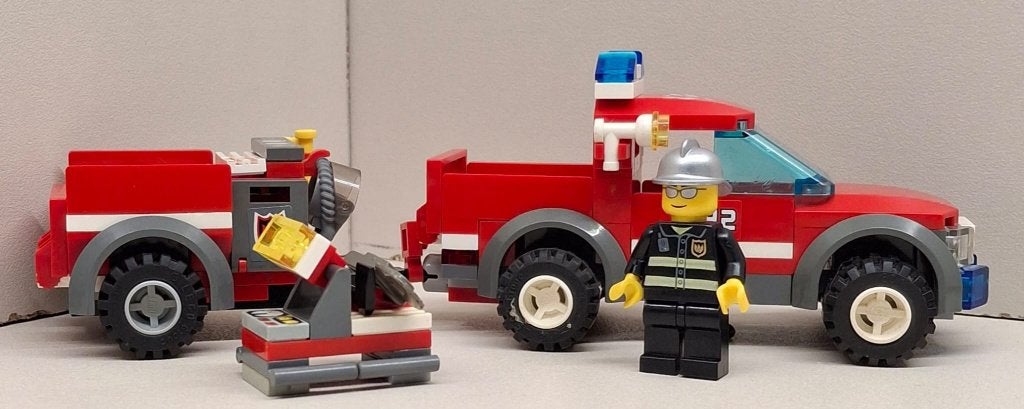 2x Lego City brandweertruck 7942, Kinderen en Baby's, Speelgoed | Duplo en Lego, City, Lego, Ophalen of Verzenden, Complete set