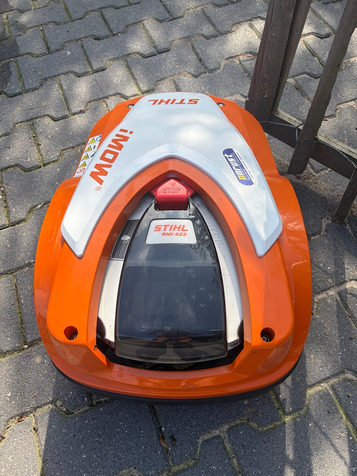 Stihl iMow RMI 422 Robotmaaier met Dockingstation, Ophalen, Cirkelmaaier, Gebruikt, Accu-grasmaaier