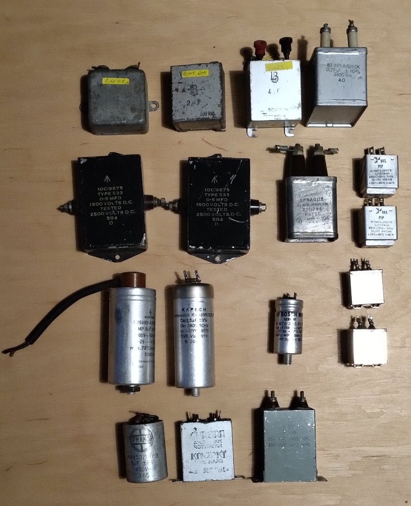 Verzameling diverse condensatoren, Hobby en Vrije tijd, Elektronica-componenten, Ophalen of Verzenden, Gebruikt