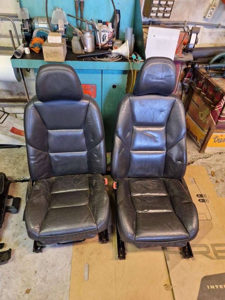 Volvo V70-xc70 Leren Interieur: Voorstoelen en Achterbank, Auto-onderdelen, Ophalen, Gebruikt, Volvo