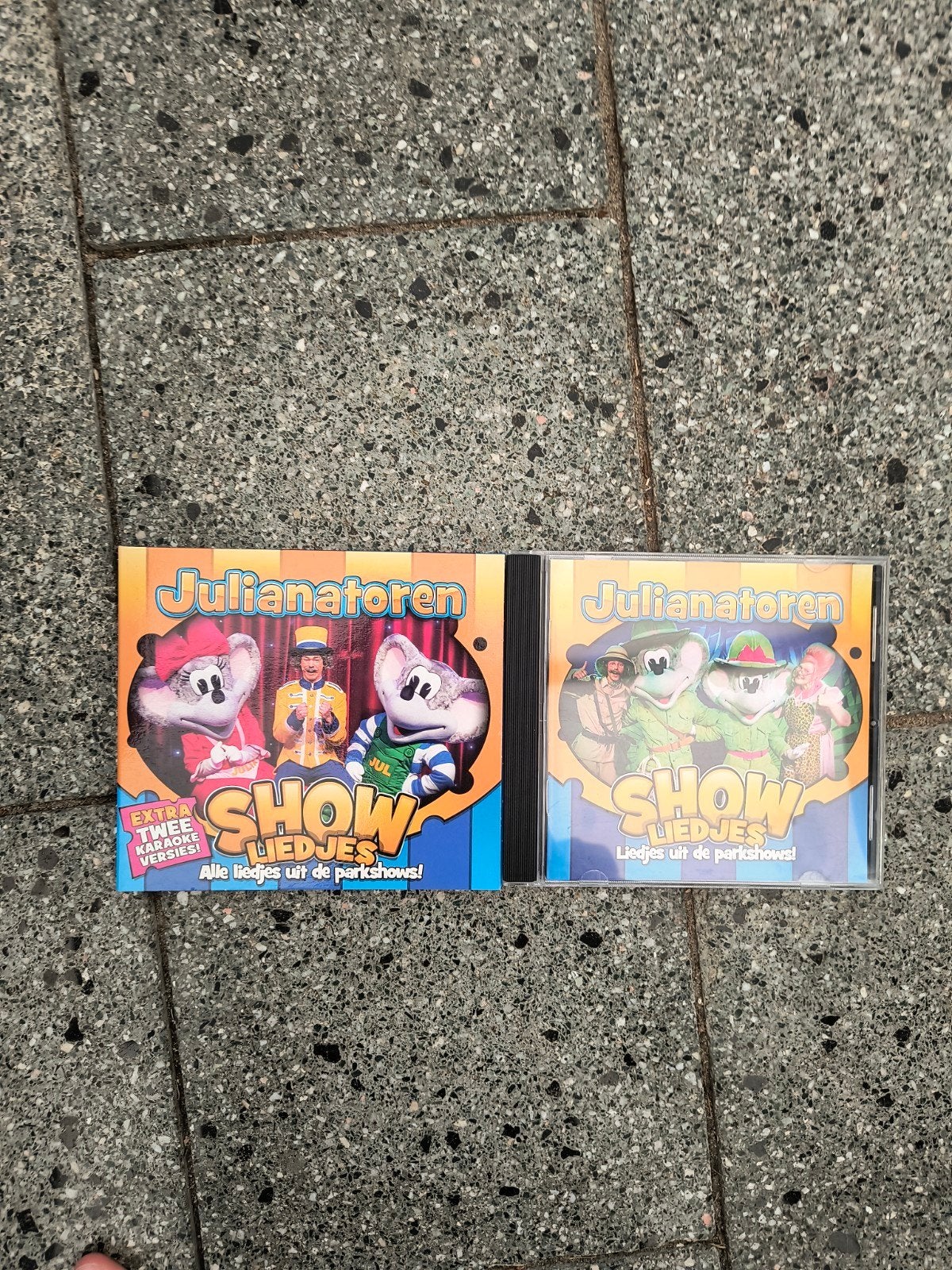 Juul en Julia CD's - Julianatoren Show Liedjes, Ophalen of Verzenden, Zo goed als nieuw