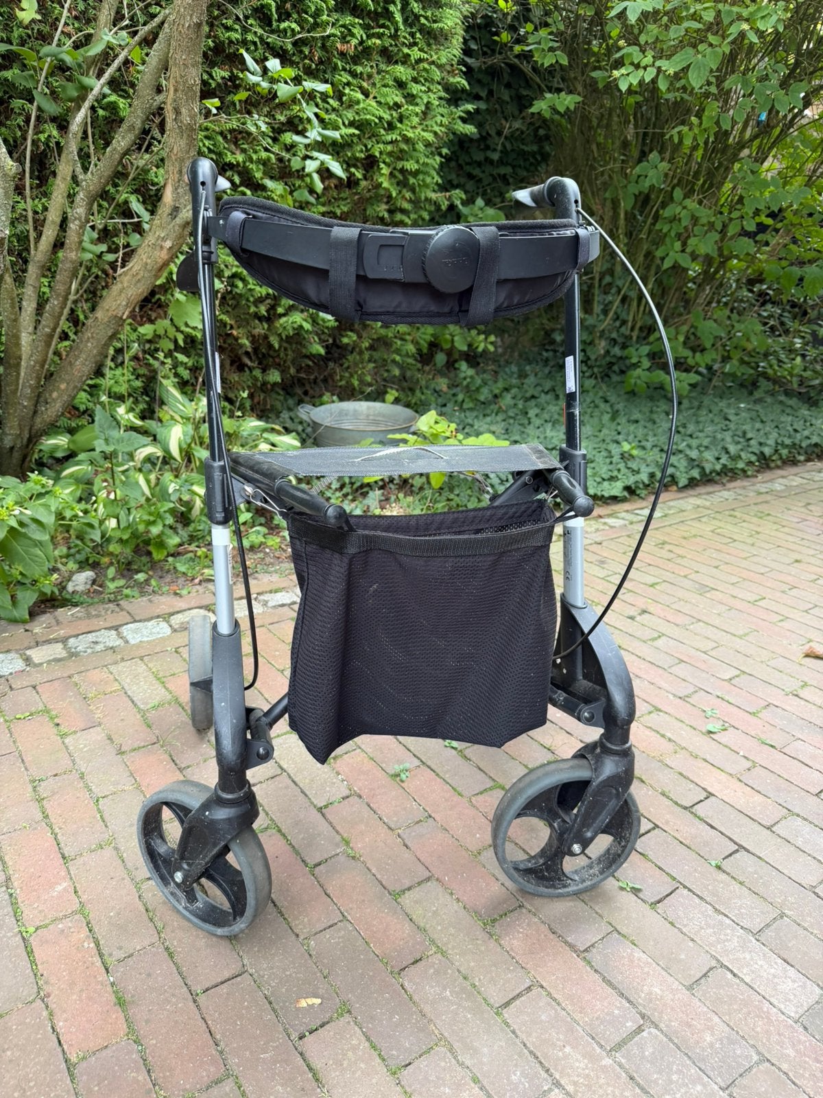 Rollator (T.e.a.b.), Diversen, Ophalen, Gebruikt