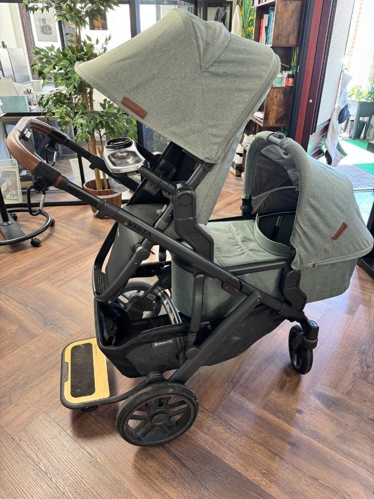 Uppababy Vista V2, Gebruikt, Combiwagen, Verstelbare duwstang, Ophalen
