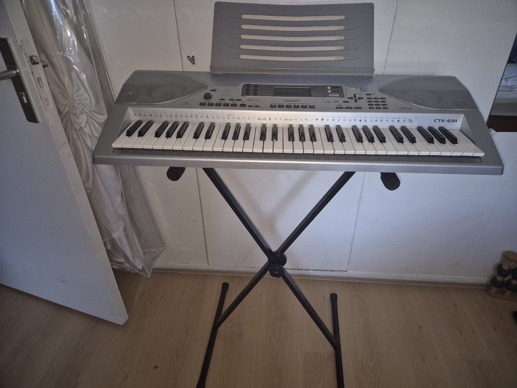 CASIO CTK-691 keyboard incl standaard, veel orgelfuncties, Ophalen, Gebruikt, 1 klavier, Overige typen