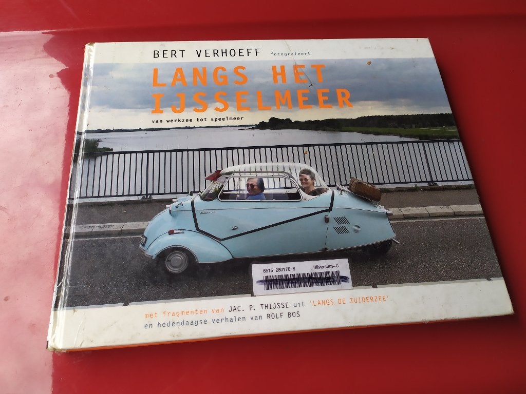 Langs het IJsselmeer - Bert Verhoeff, Ophalen of Verzenden, Gelezen