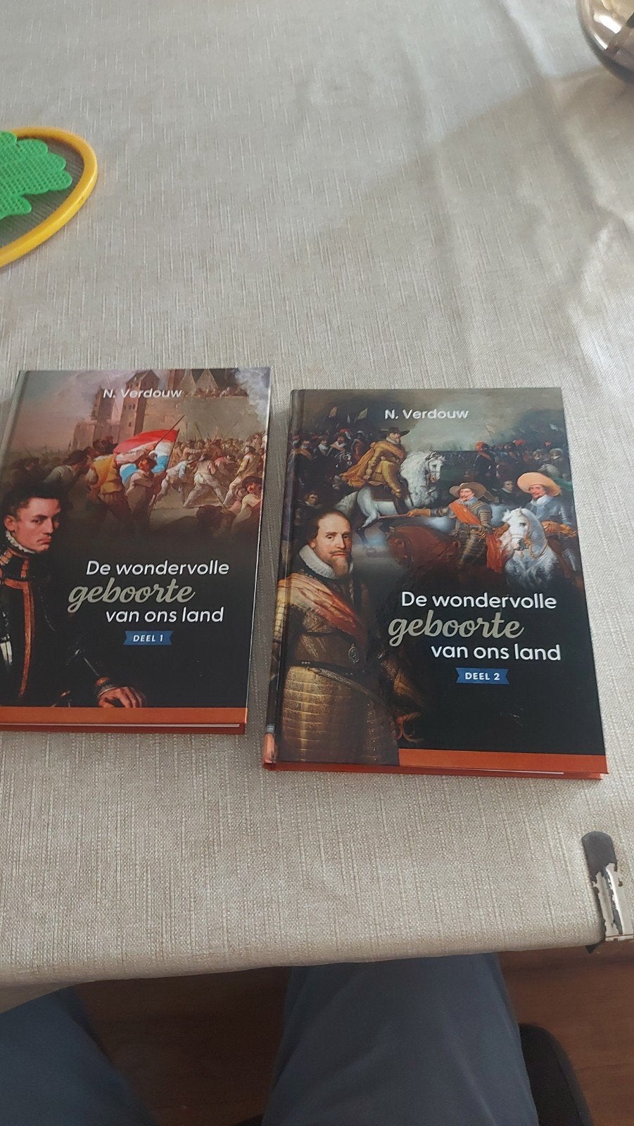 De  geboorte van ons land - N. Verdouw (Deel 1 &, Ophalen of Verzenden, 20e eeuw of later, Zo goed als nieuw, N. Verdouw