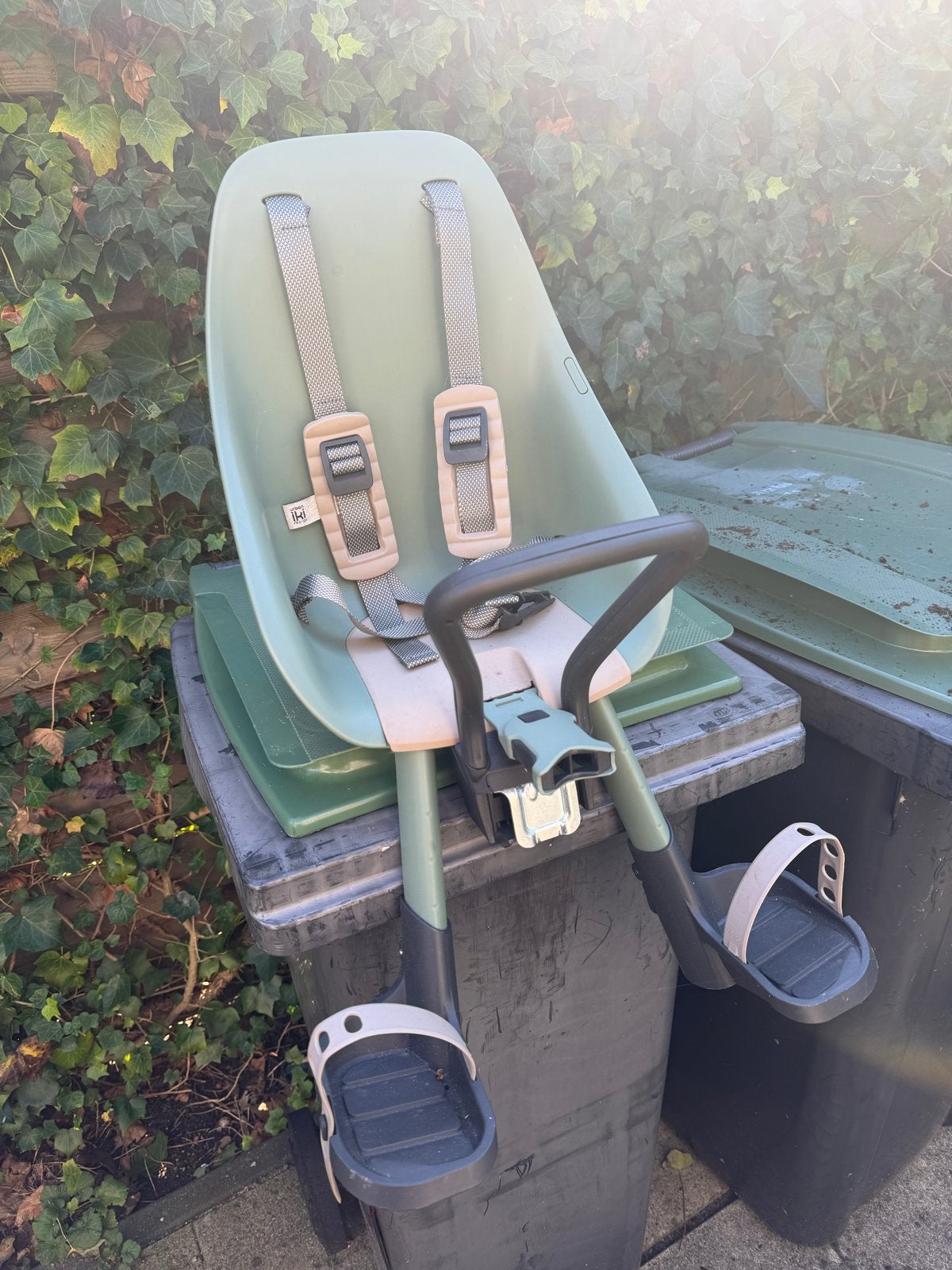 Urban Iki voorzitje met 2 MTB/ATB adapters en windscherm, Fietsen en Brommers, Ophalen, Voetsteuntjes, 0 t/m 18 kg, Voorzitje