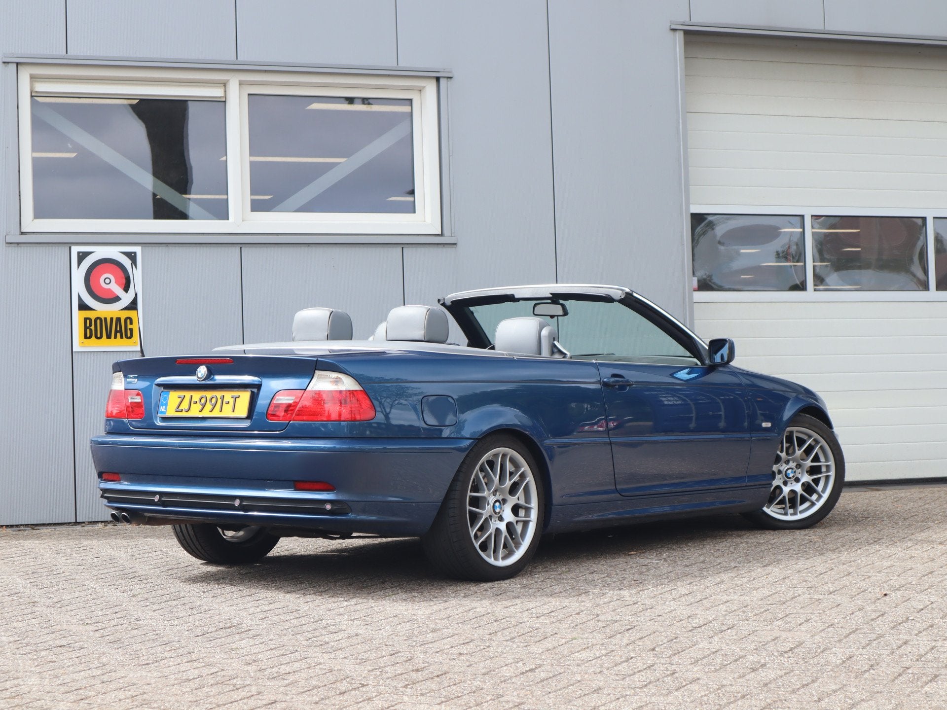 BMW 3 Serie Cabrio 323Ci Executive / Cruise / Airco / Stoelv, foto 5