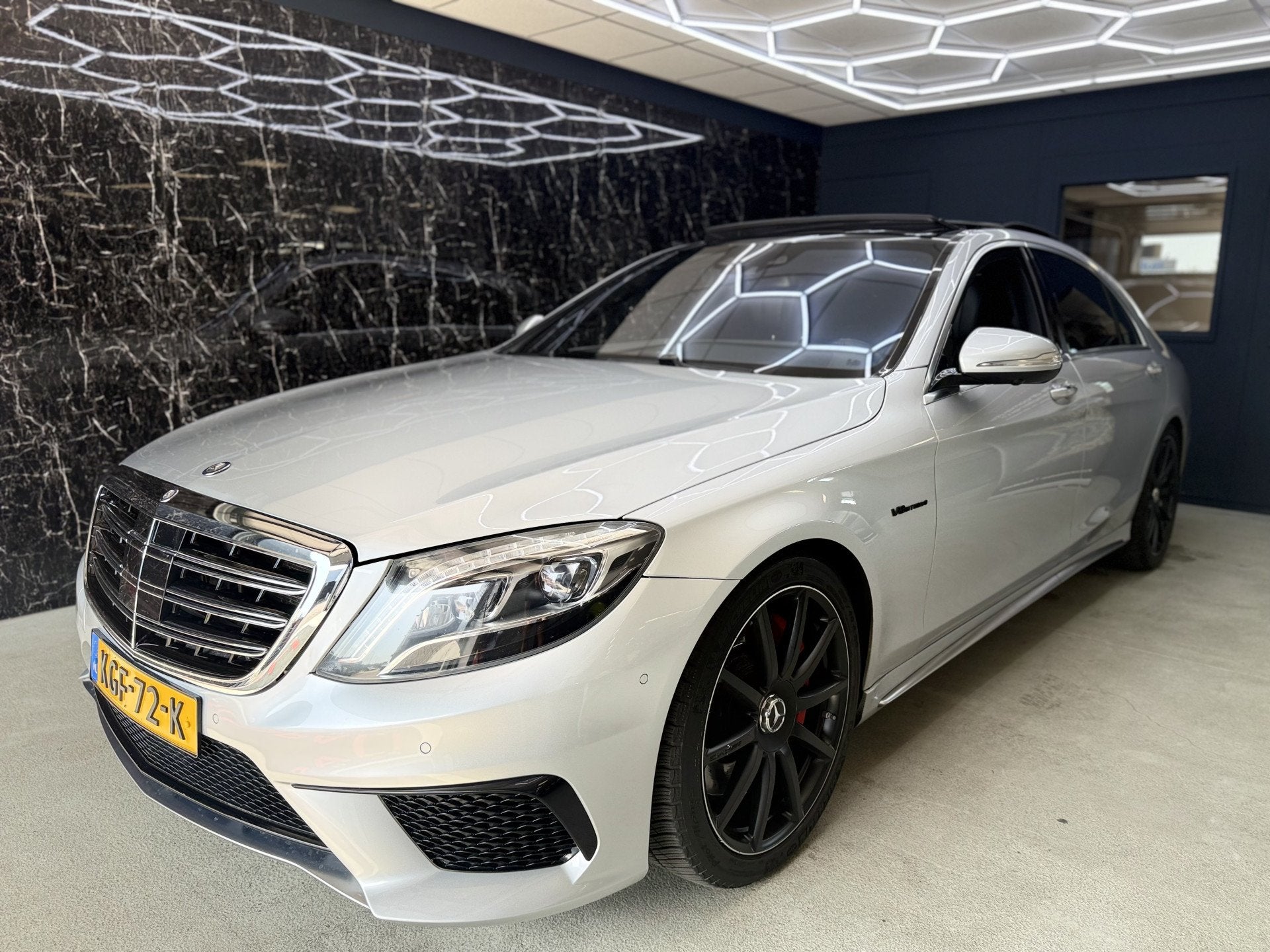 Mercedes-Benz S-Klasse AMG 63 4Matic Lang PANO BURMESTER LUC, Auto's, Gebruikt, Bedrijf, Vierwielaandrijving, Sedan