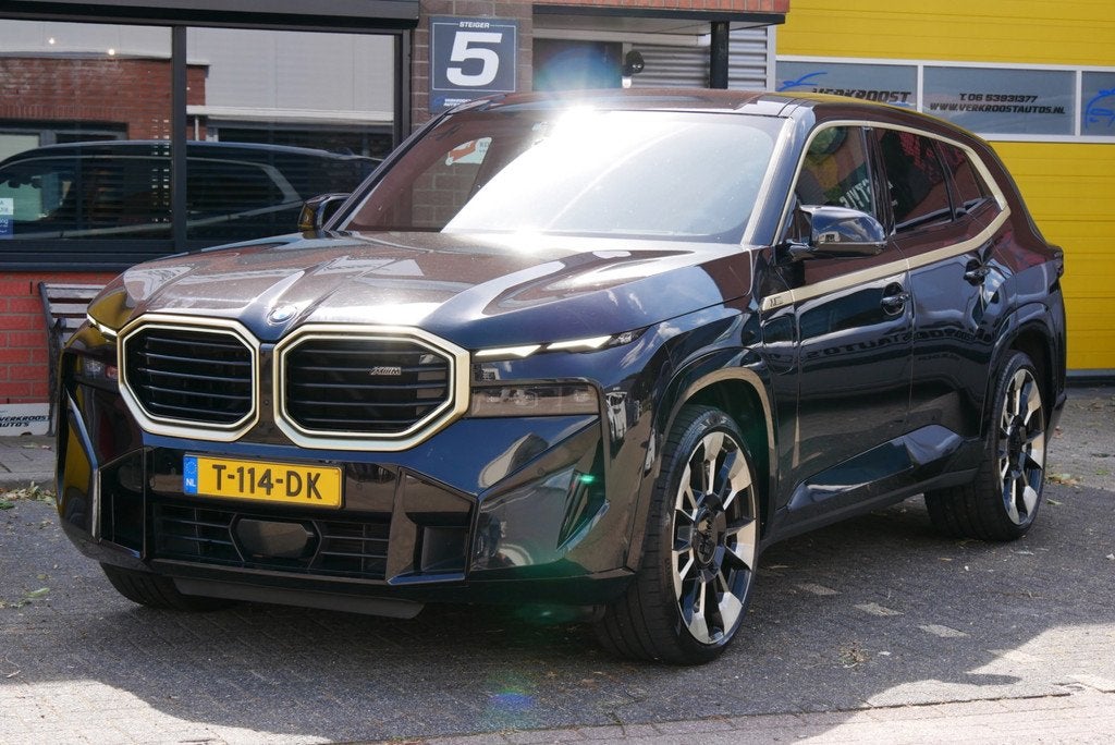 BMW XM v8.PHEV.SOH.91.4. BTW bowers & wilkins. 360cam. alcan, Auto's, BMW, Gebruikt, 4395 cc, Zwart, Bedrijf