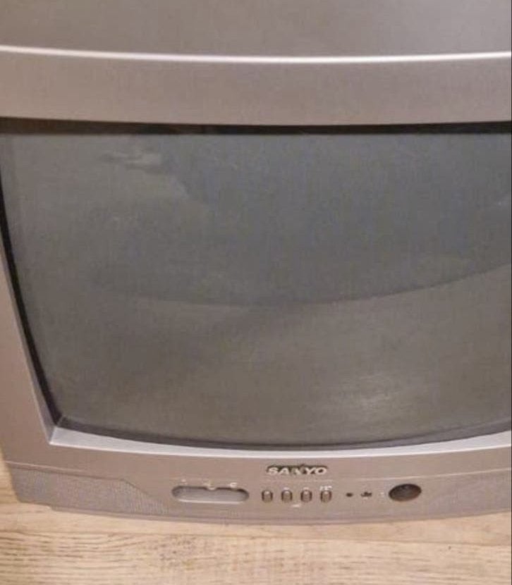 Sanyo CRT 14” kleurentelevisie (zonder afstandsbediening), Audio, Tv en Foto, Vintage Televisies, Gebruikt, Minder dan 40 cm, Ophalen