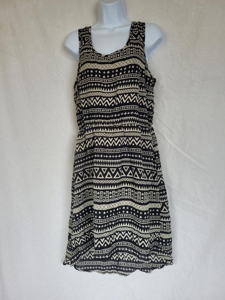 Leuke zwart-witte jurk mt 40 merk Sequel, Maat 38/40 (M), ., Zwart, Ophalen of Verzenden