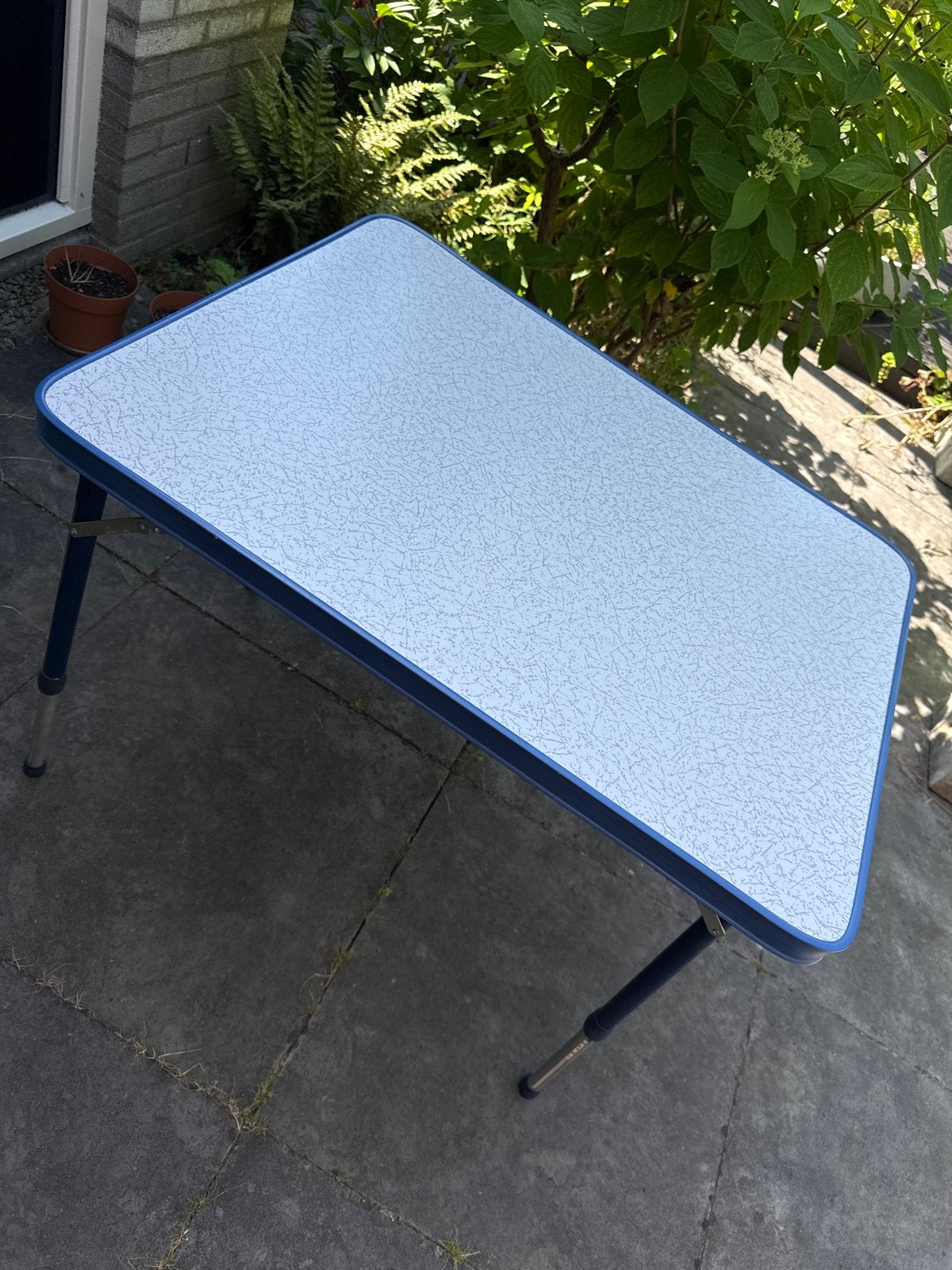 Crespo Opvouwbare campingtafel - Ideaal voor buiten, Caravans en Kamperen, Kampeermeubelen, Ophalen, Gebruikt, Campingtafel