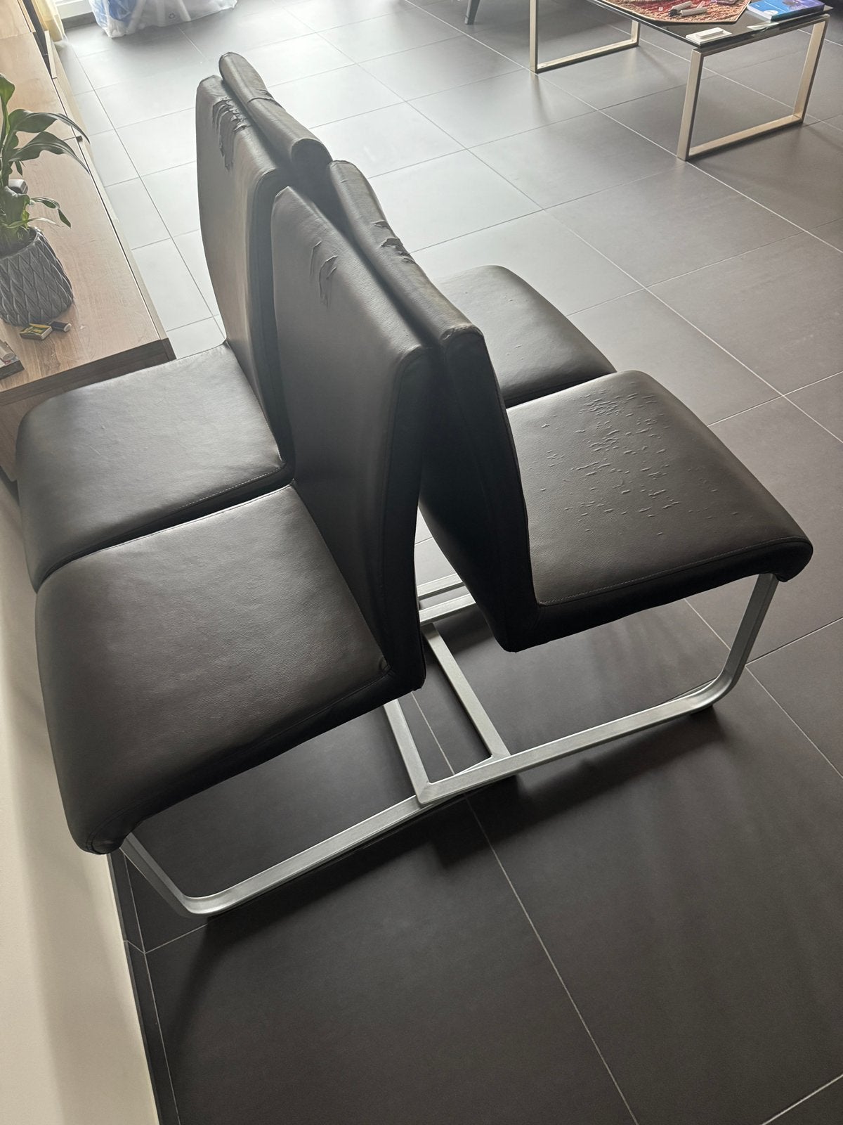 4x stoelen / gratis, Ophalen, Gebruikt, Zwart, Vier