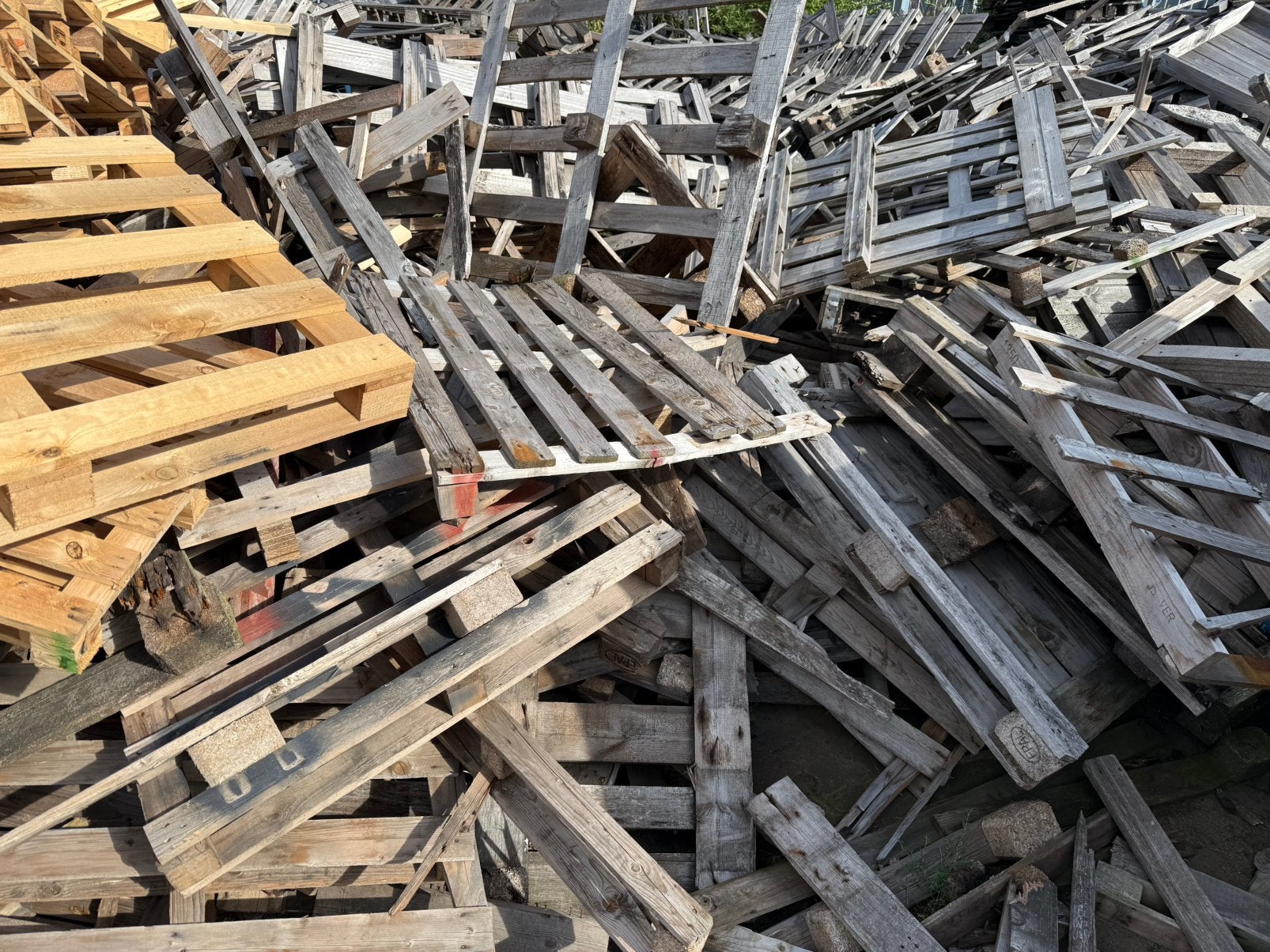 Kachelhout brandhout houten pallets, Minder dan 3 m³, Ophalen