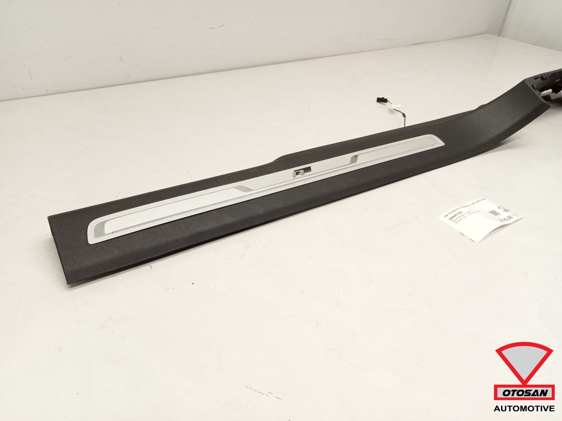 VW Tiguan 2018+ Instaplijst Led Links R-Line, Gebruikt, Volkswagen, Volkswagen AG, Berliner Ring 2
38440  Wolfsburg, DE
