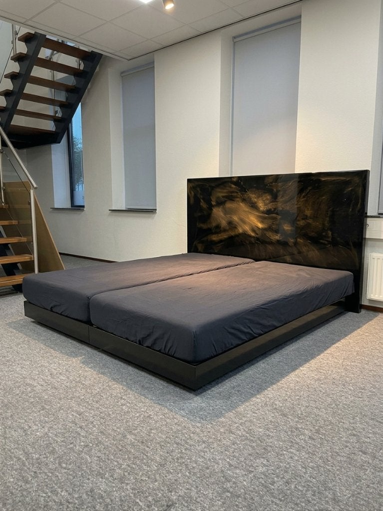 UNIEK LUXE EPOXY BED – HIGH GLOSS PU FINISH, Overige materialen, 2241TK, Verzenden, EPOXY + PU