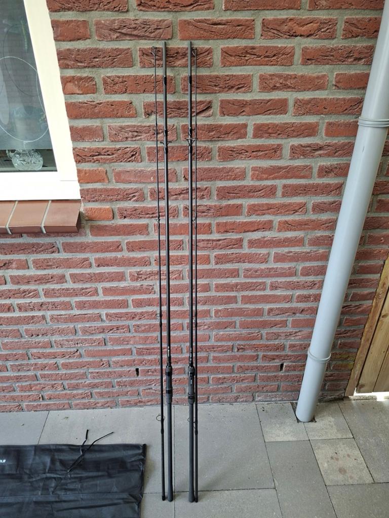 2 Zo goed als  Nieuwe 10f Sonik Dominator X RS Karperhengels, Ophalen, Zo goed als nieuw, Werphengel