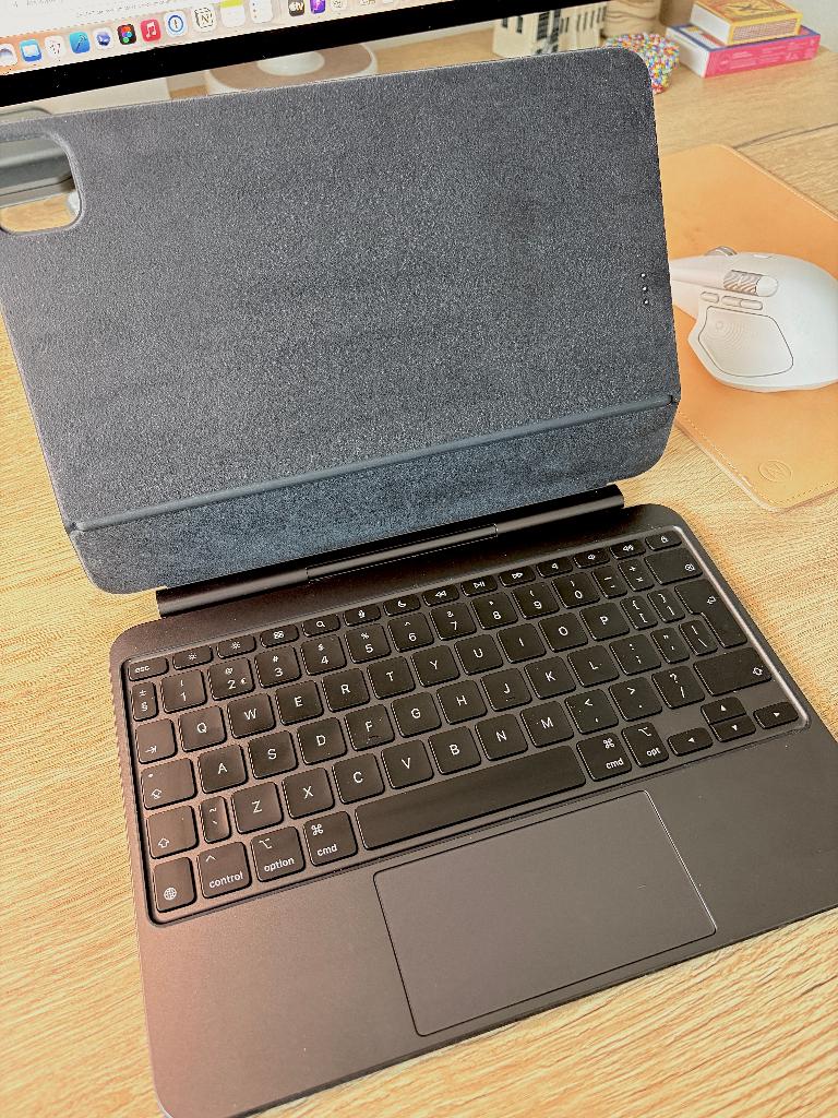 Apple Magic Keyboard for iPad Pro 11" - Black, IPad Pro 11-inch M4, 11 inch, Bescherming voor- en achterkant, Ophalen of Verzenden