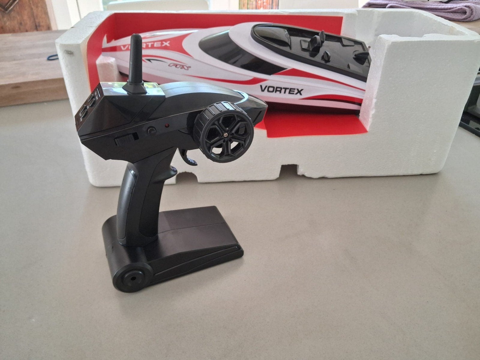 FTX Vortex RC raceboot - complete set (25 km/u), Hobby en Vrije tijd, Ophalen of Verzenden