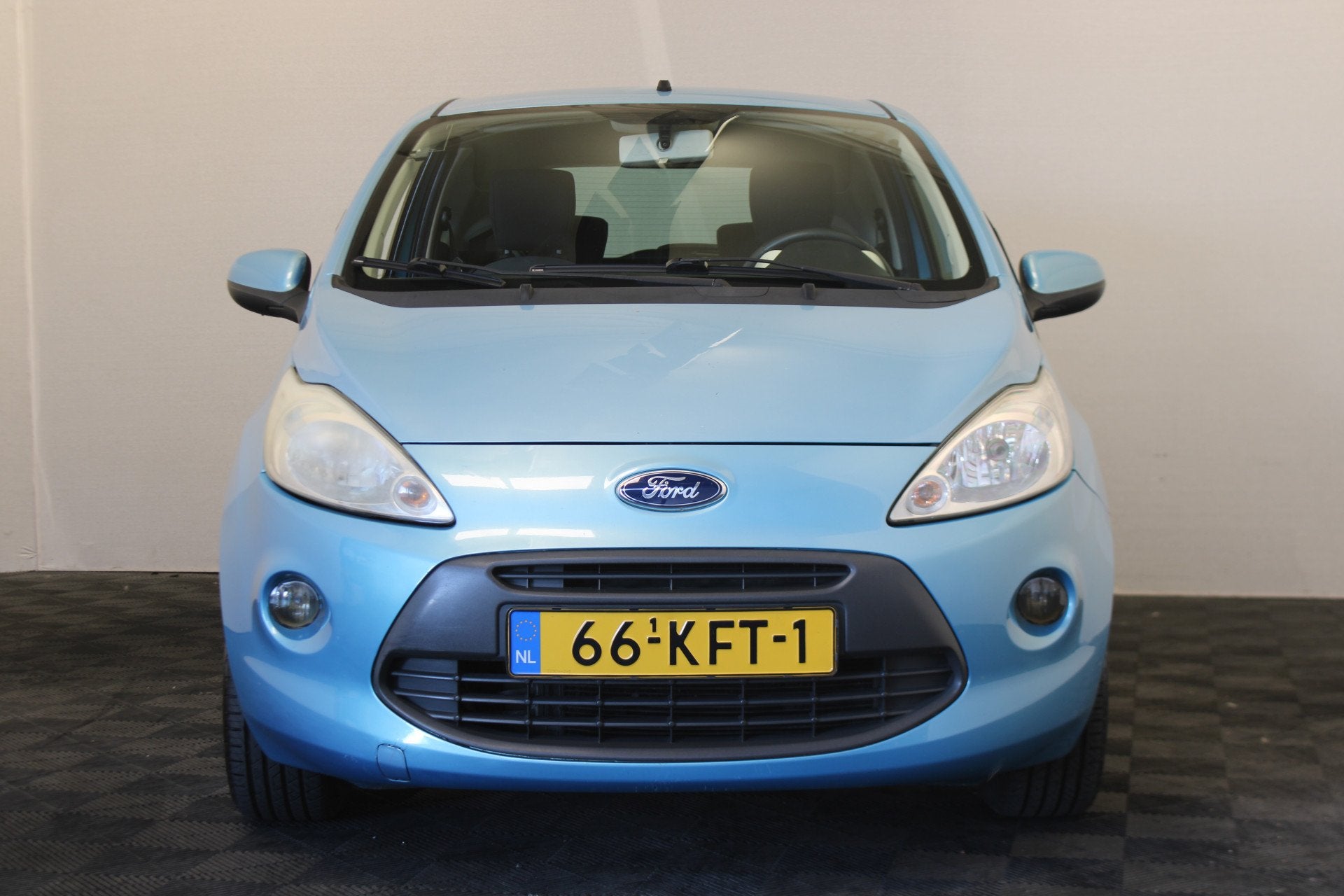 Ford Ka 1.2 Titanium (bj 2009), Auto's, Voorwielaandrijving, Stof, Gebruikt, 4 cilinders