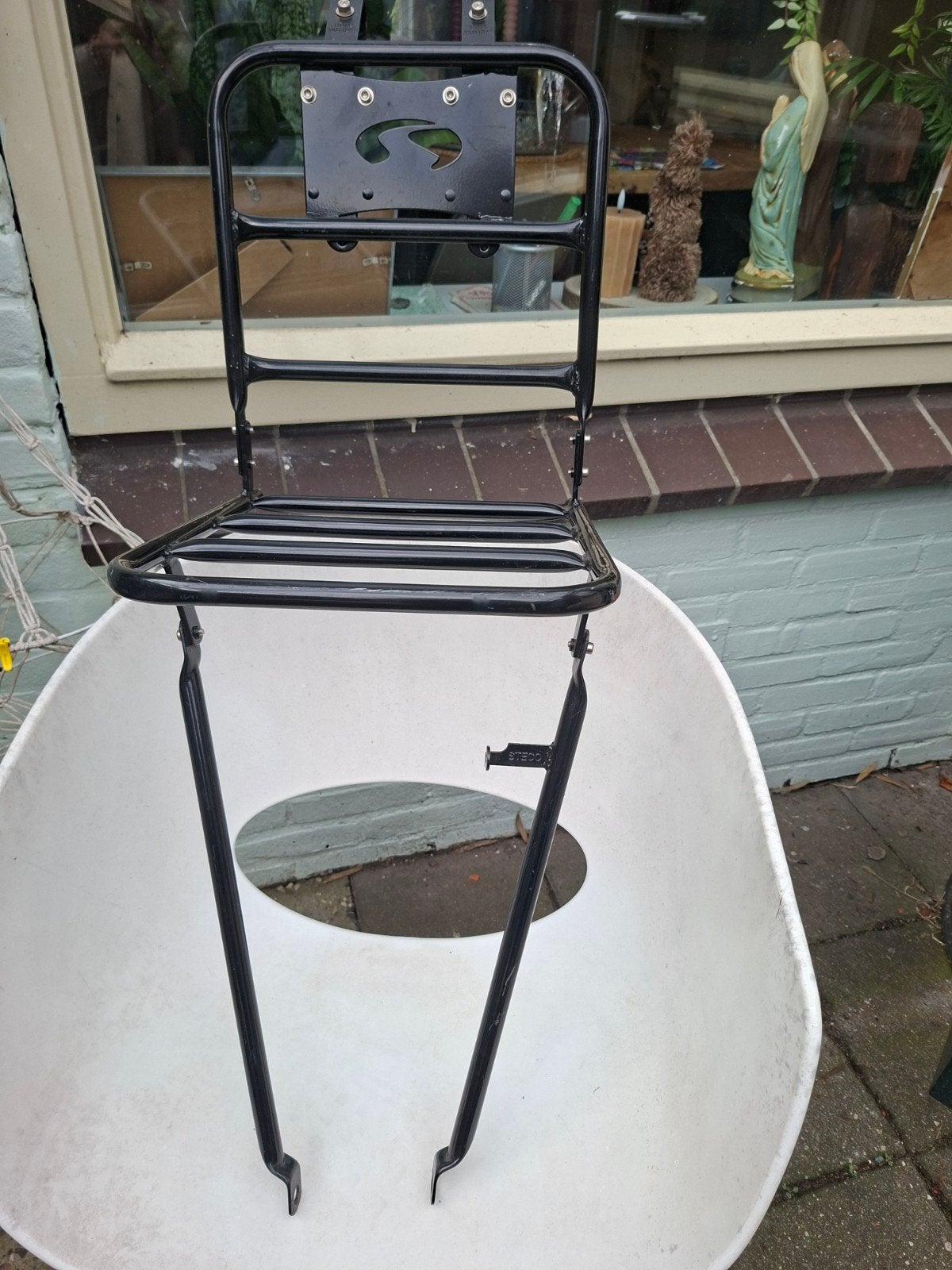 Stevige zwarte fiets voordrager, Ophalen, Gebruikt
