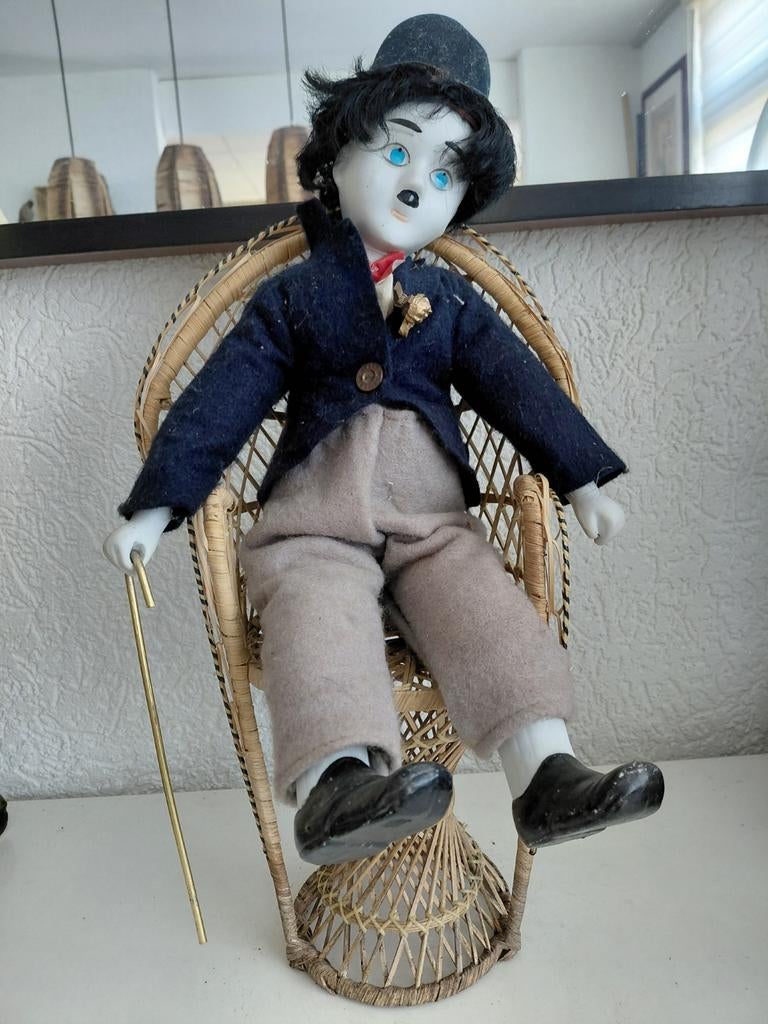 Charlie chaplin in stoel, Ophalen of Verzenden