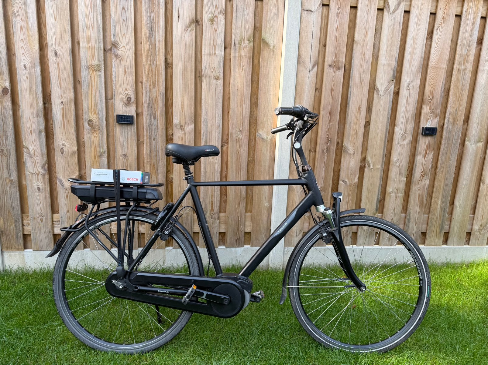 Batavus milano ego bosch middenmotor elektrische herenfiets, Ophalen, Zo goed als nieuw, Batavus, Versnellingen