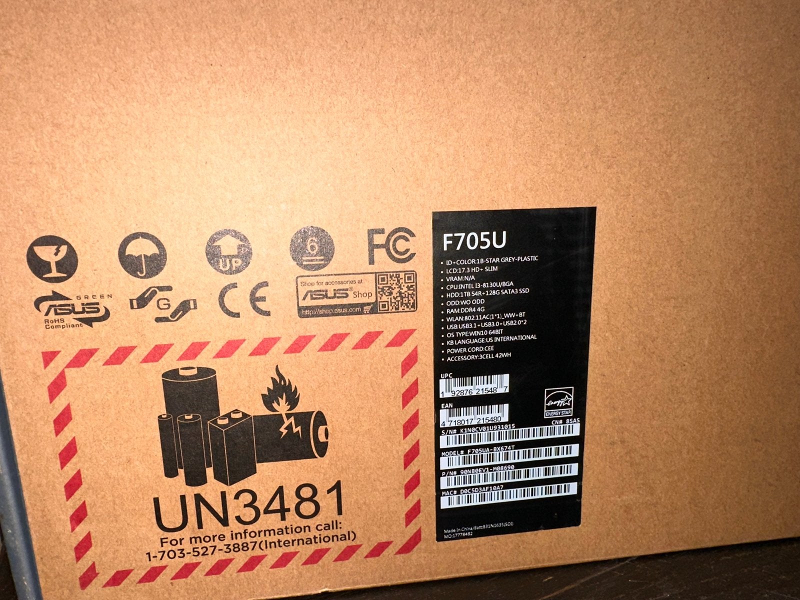 ASUS VivoBook 17 F705U - Zo goed als nieuw, HDD, 2 tot 3 Ghz, Qwerty, 8 GB