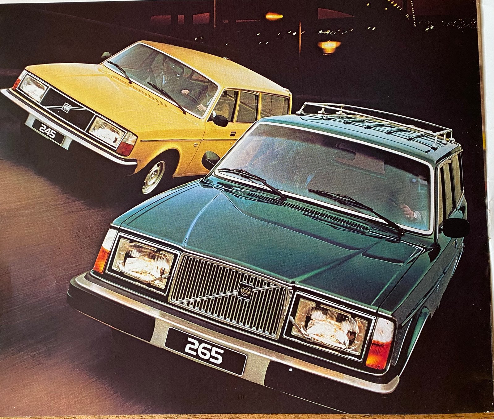 VOLVO - 1979 autofolder, Boeken, Verzenden, Zo goed als nieuw, Volvo