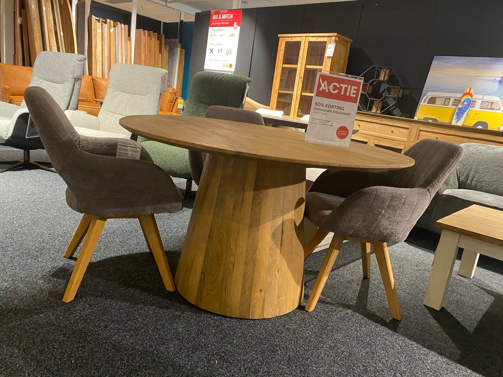 SALE!! Stijlvolle eetkamertafel, Huis en Inrichting, Tafels | Eettafels, 100 tot 150 cm, Rond, Ophalen of Verzenden, Drie personen