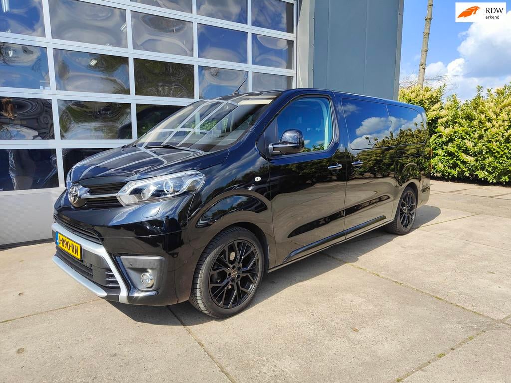 Toyota PROACE Verso 2.0 D-4D Dynamic Long, Auto's, Toyota, Gebruikt, ProAce, Zwart, Bedrijf
